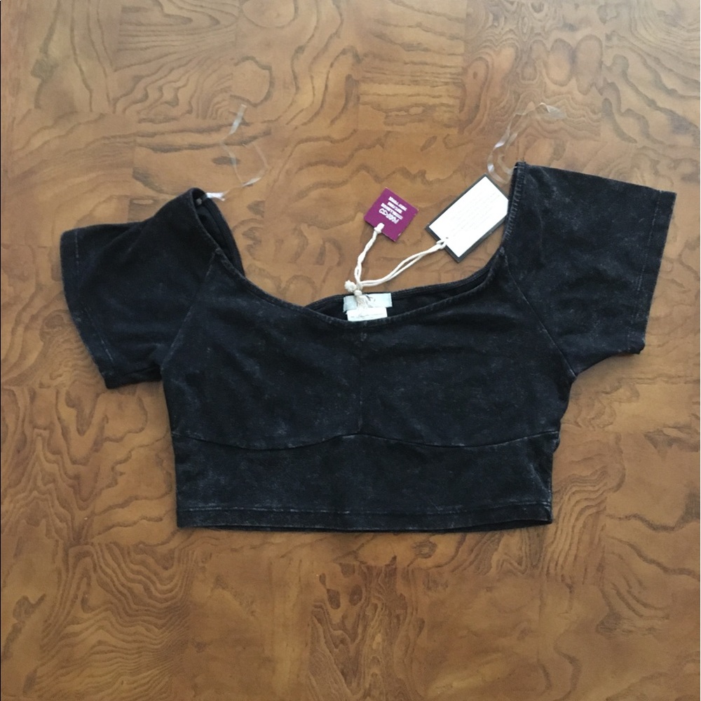 women’s casual wear top